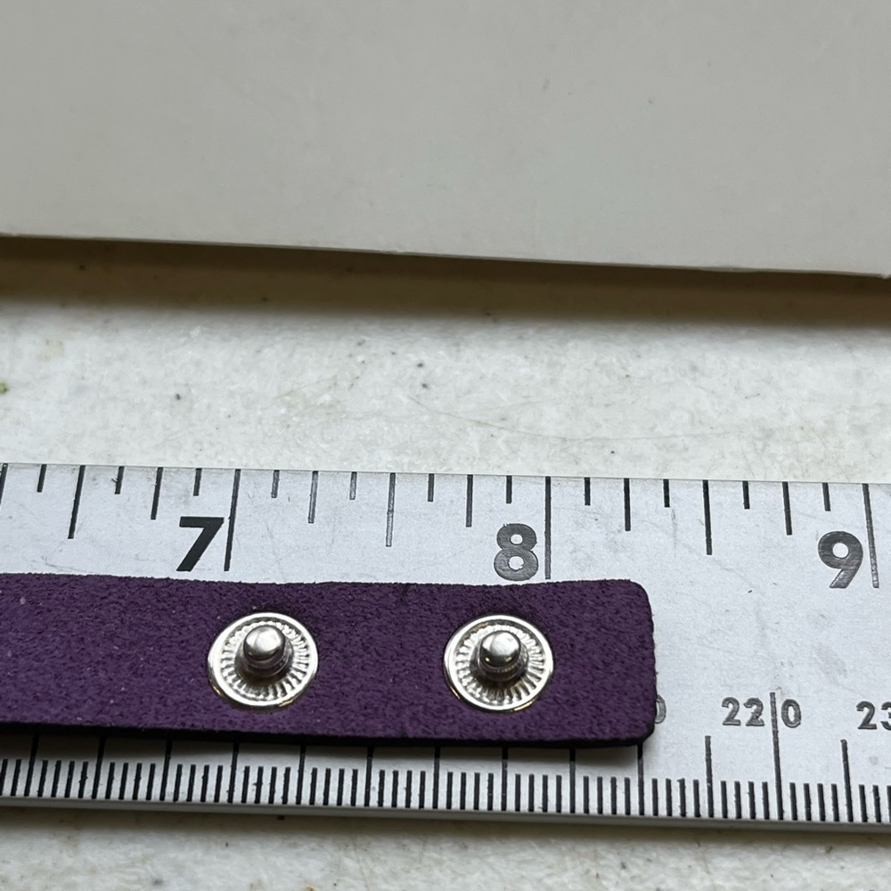Elegant Silver and Purple Bracelet - Picture 4 of 4